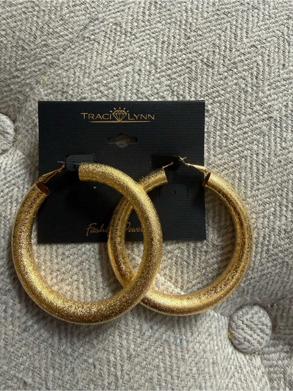 Traci Lynn Gold Glitter Hoop Earrings - Bold Women's Jewelry New With Tags - Picture 3 of 5